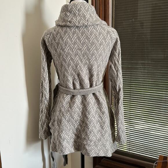 Moth | Gray and White Knit Duster with Belt Size S - Picture 6 of 11